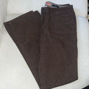 GAP Vintage Fall 2009 Brown Corduroy Boot Cut Pants Women’s Size 6